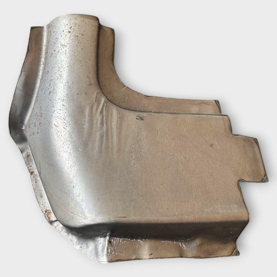 Уголок рамки лобового стекла прав ВАЗ 2108,2109,21099,2115 Угорщина